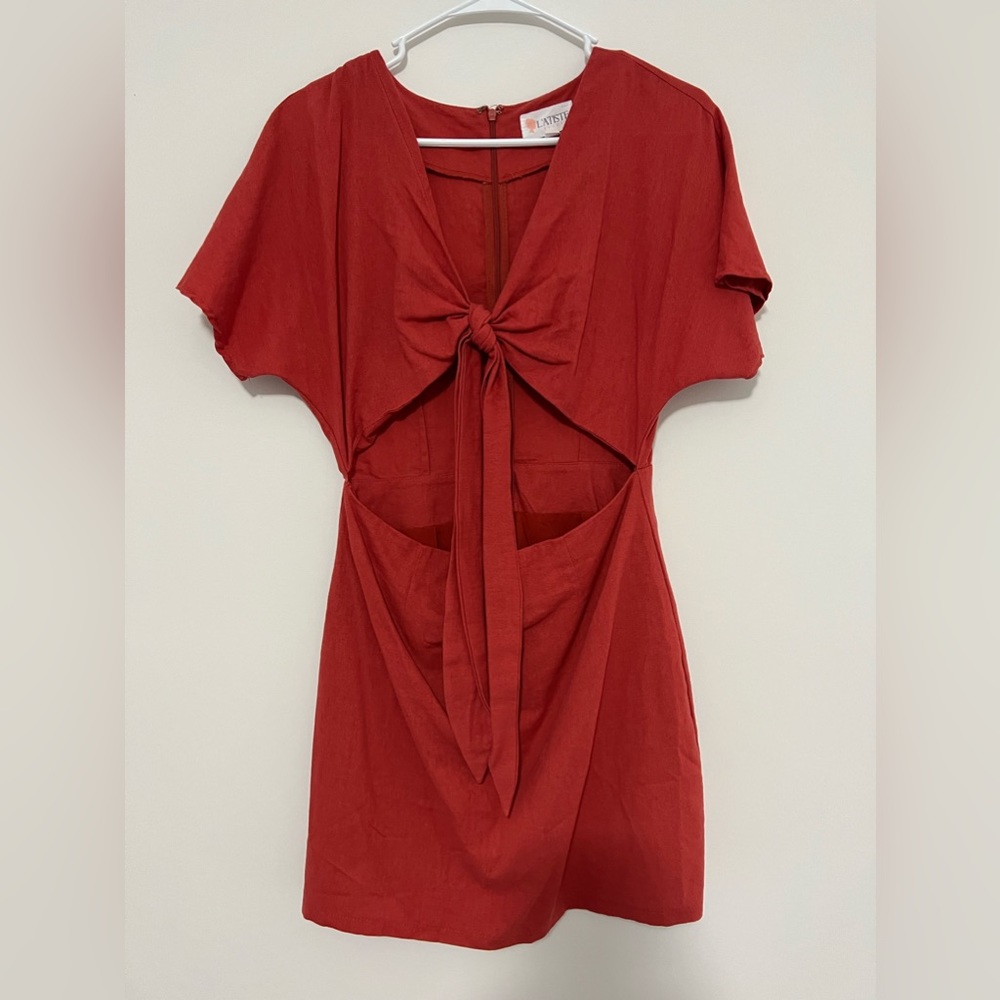 Red dress with cutout